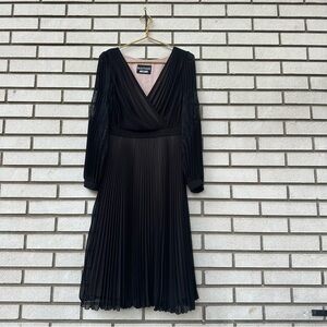 Moschino Boutique Black Pleated Chiffon Midi Dress Lace Sleeve Wrap Elegant 8